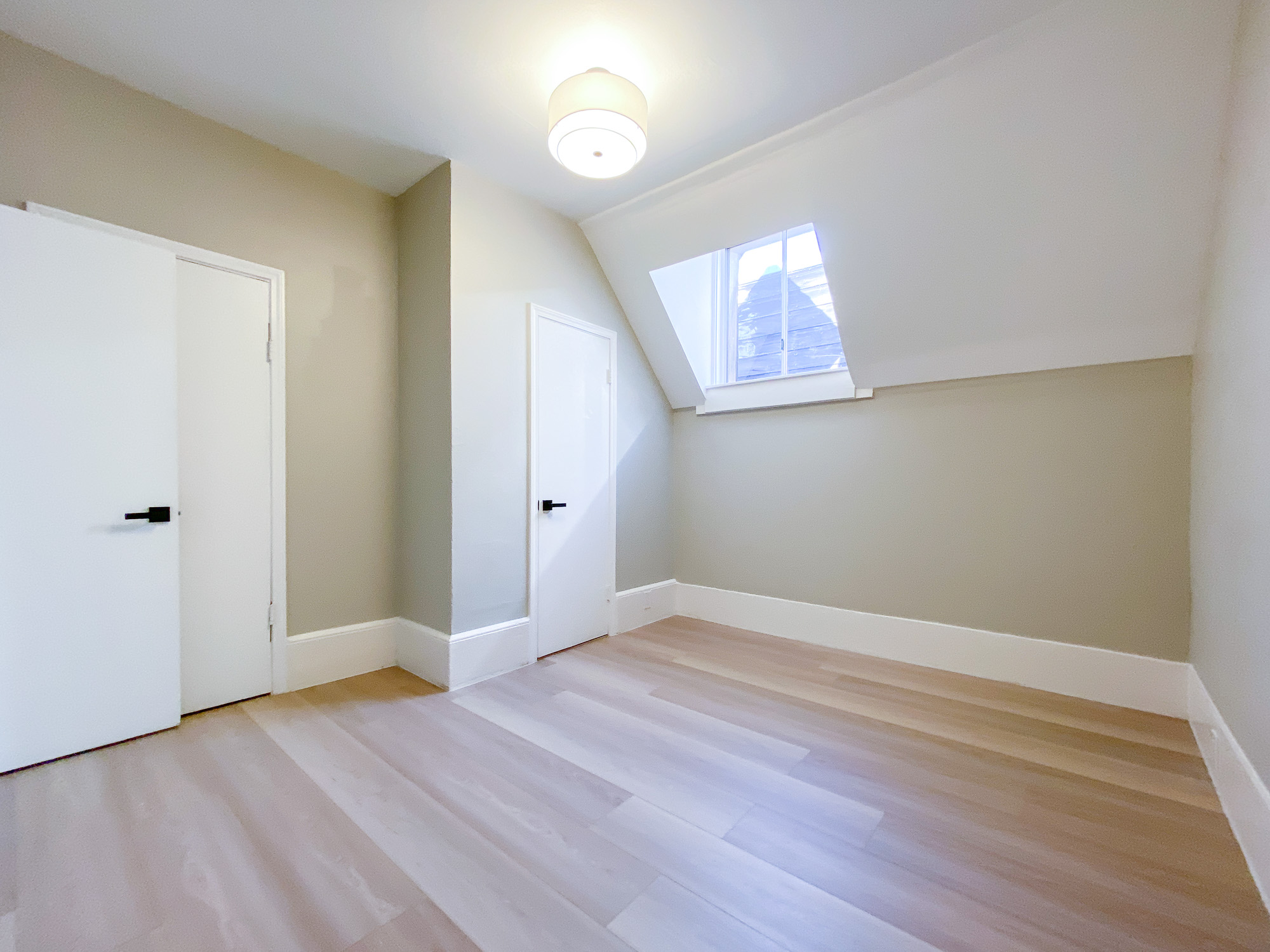 Apartment 3 photo 13