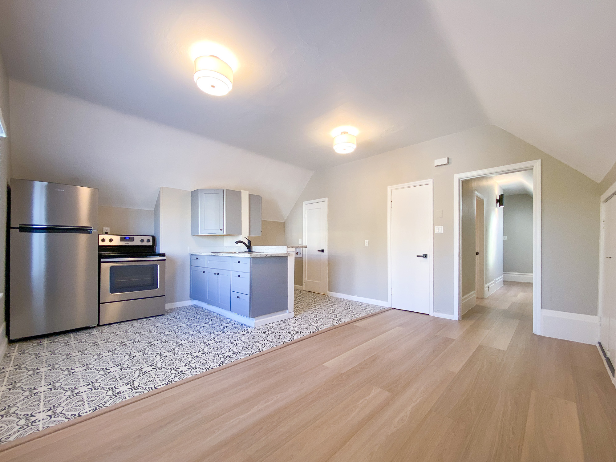 Apartment 3 photo 6